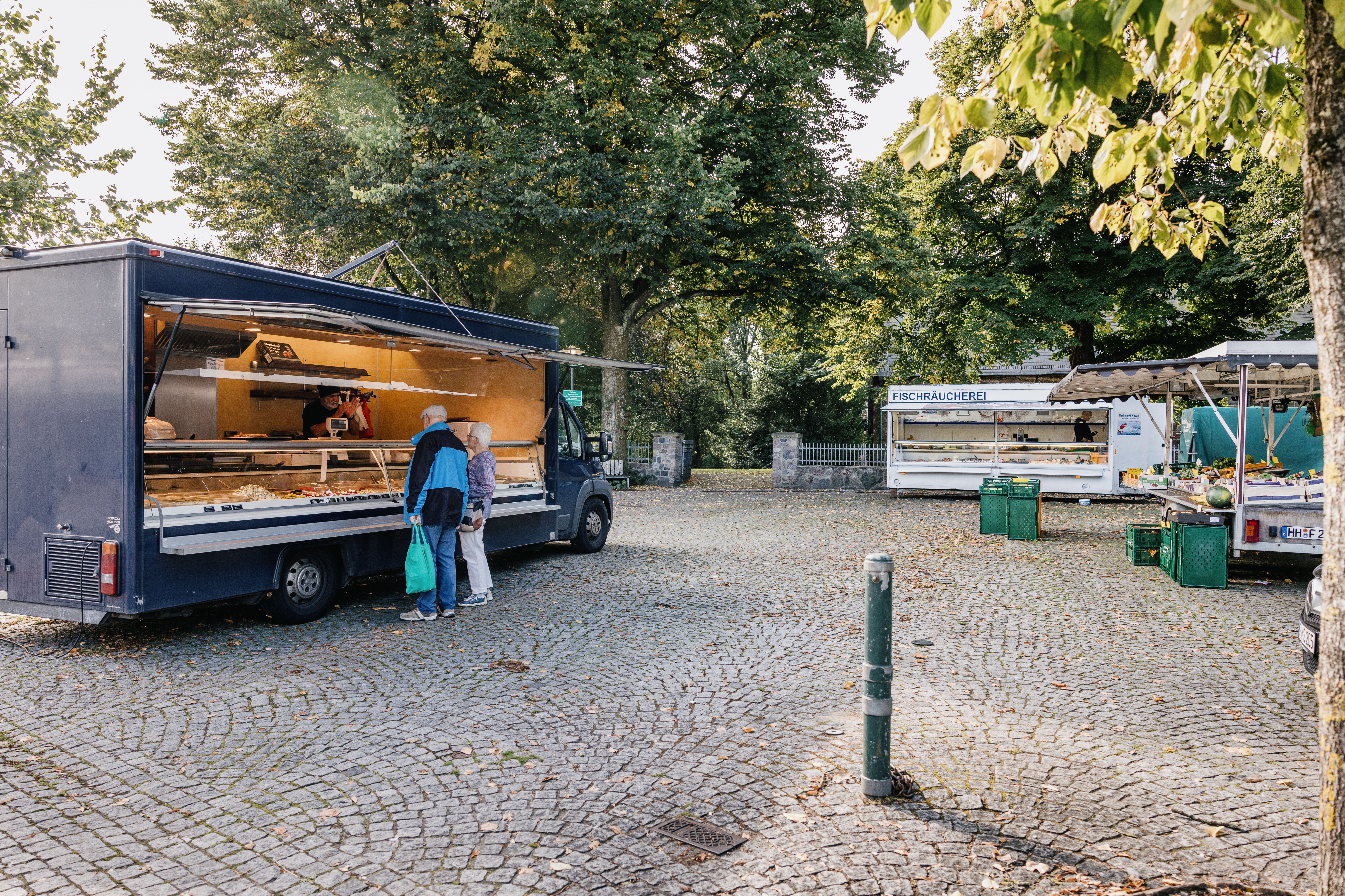 Stände auf dem Wochenmarkt Leck in Nordfriesland