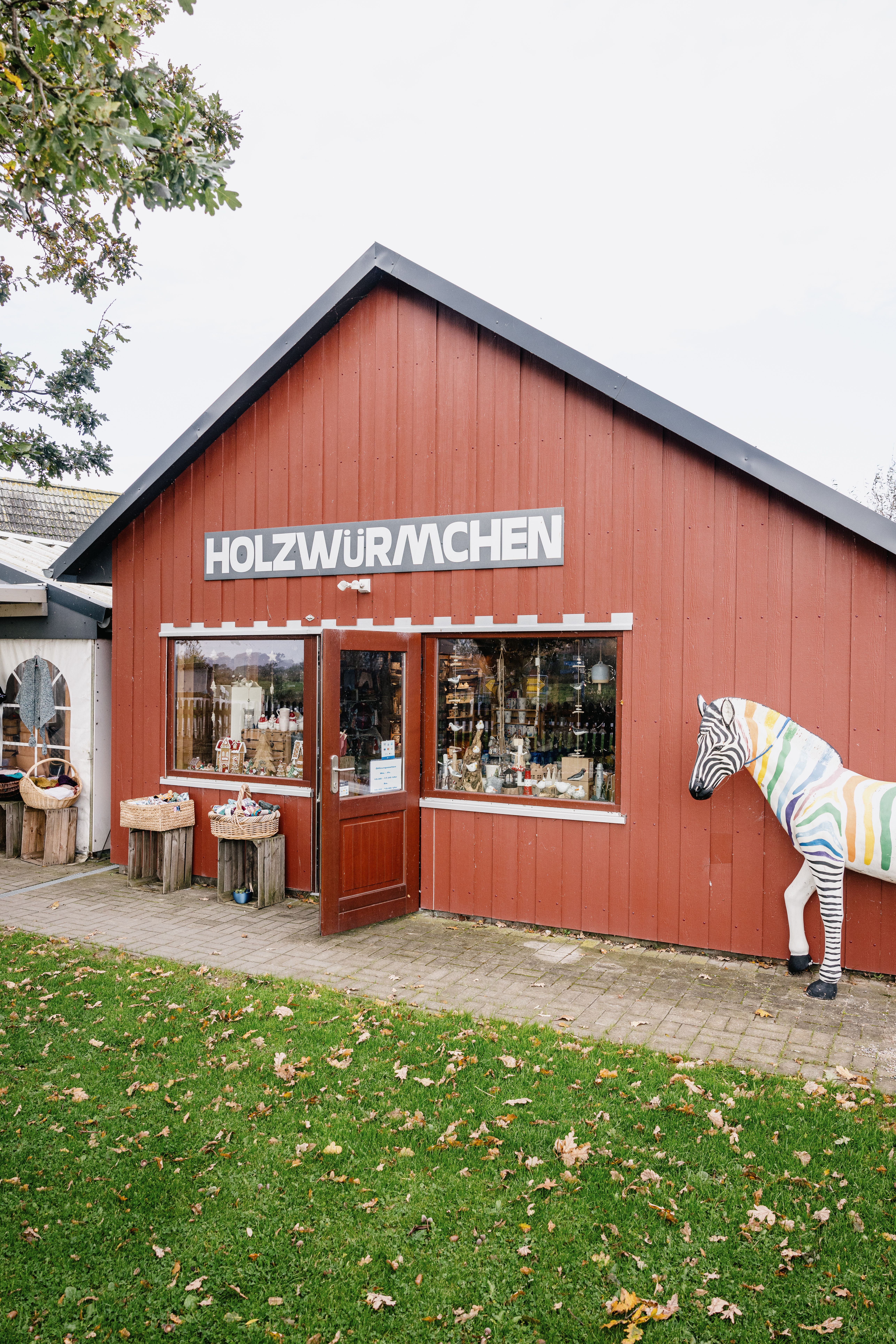Einkaufen im Holzwürmchen auf der Insel Pellworm
