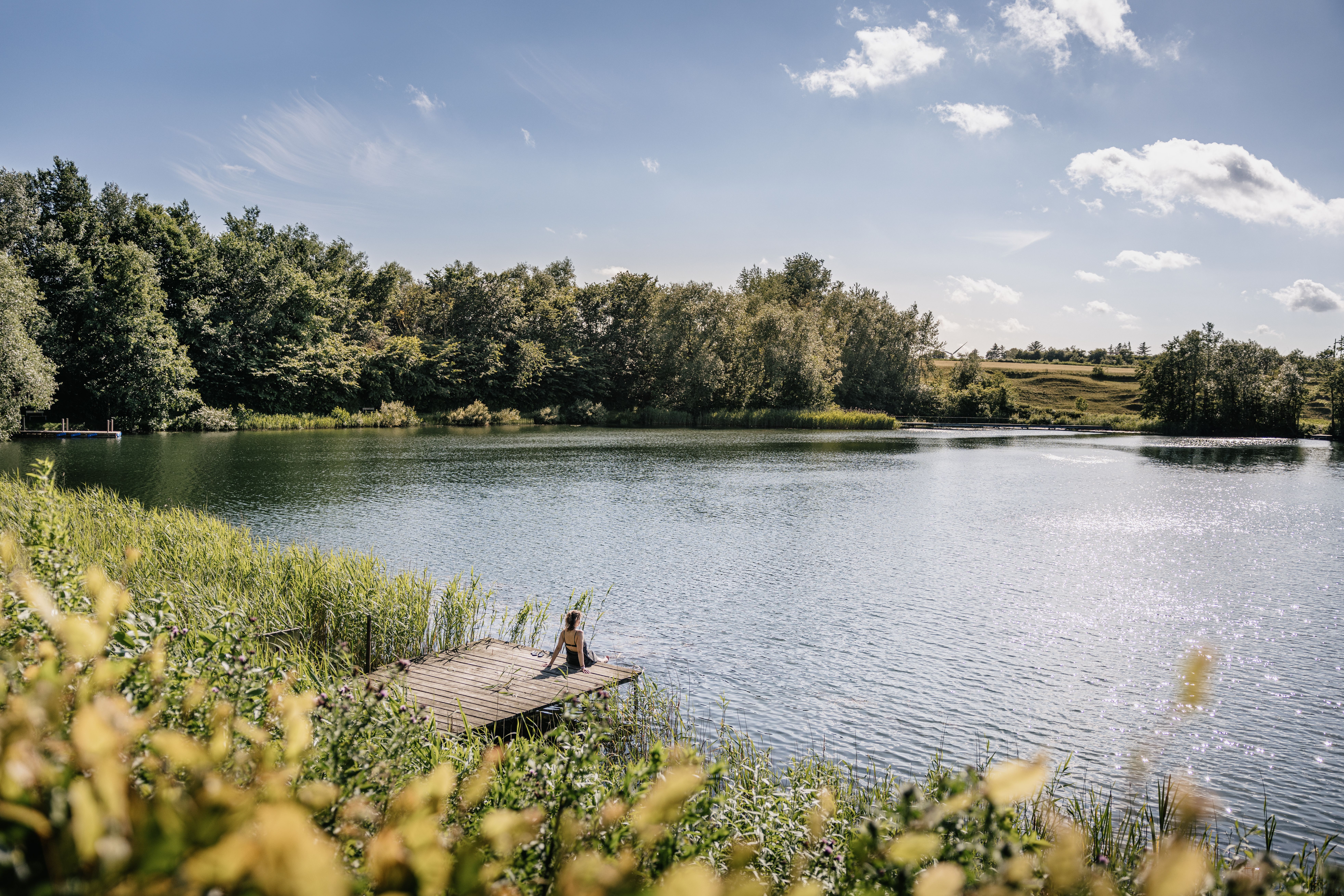 Eine wunderschöne naturnahe Badestelle befindet sich in Ladelund